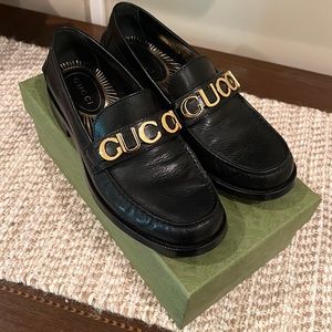 Current season Gucci loafer - women’s 39